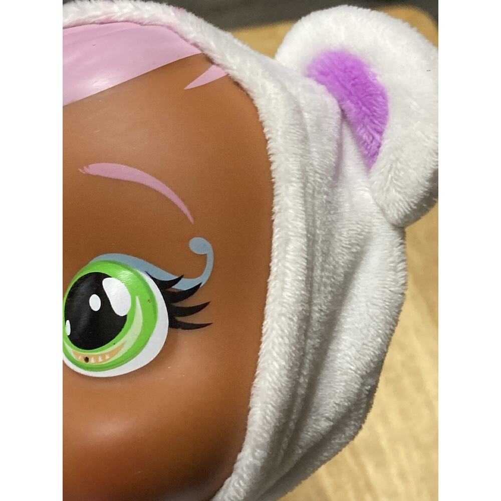Cry‎ Babies Tiny Cuddles Baby Doll African American - Picture 4 of 9